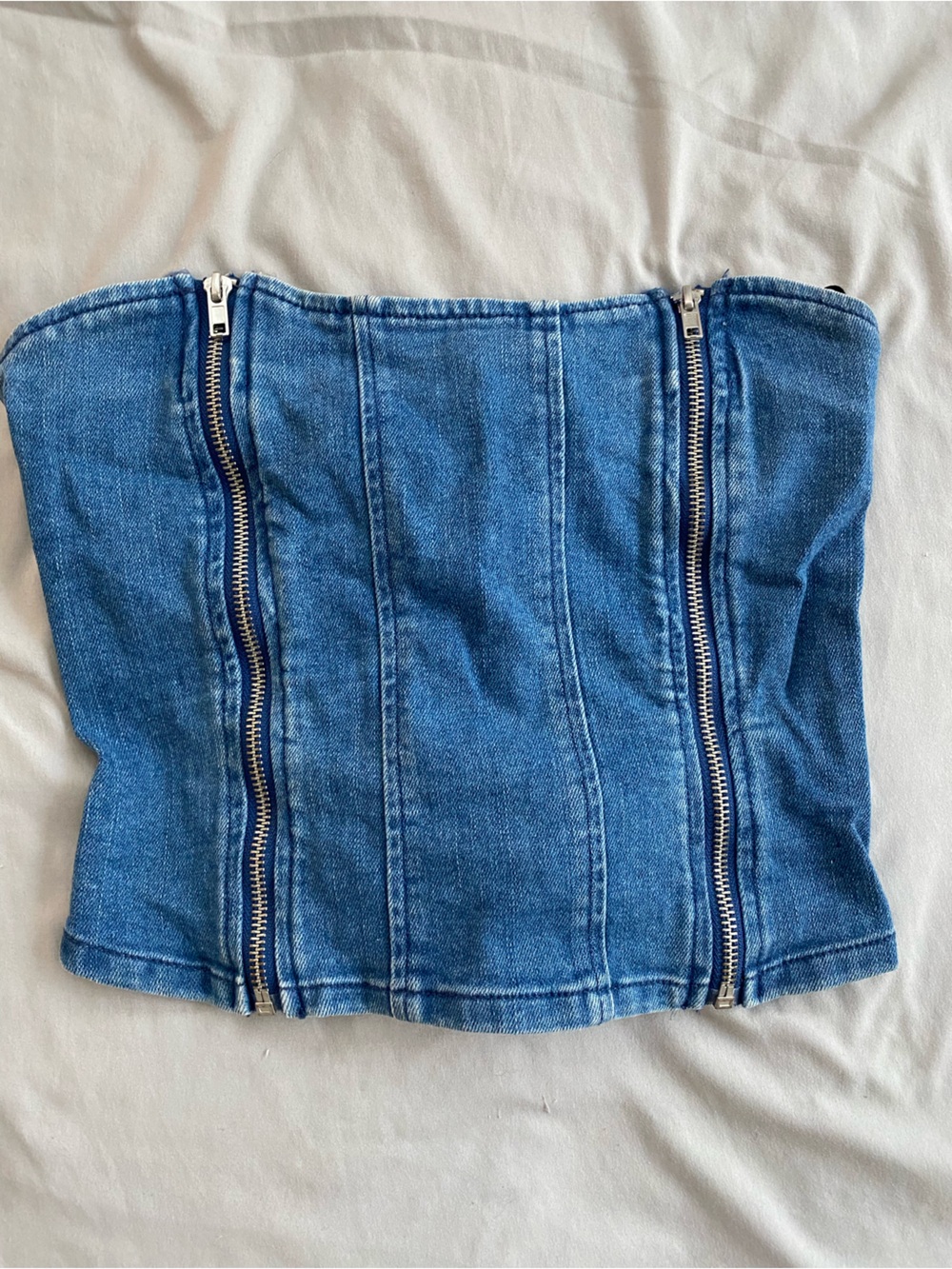 Women's Jeans Subcategory Identification